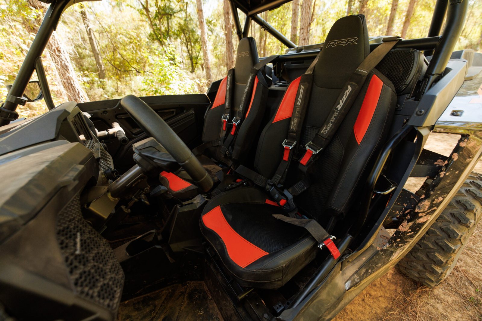 Nová generace modelu RZR XP právě přijíždí