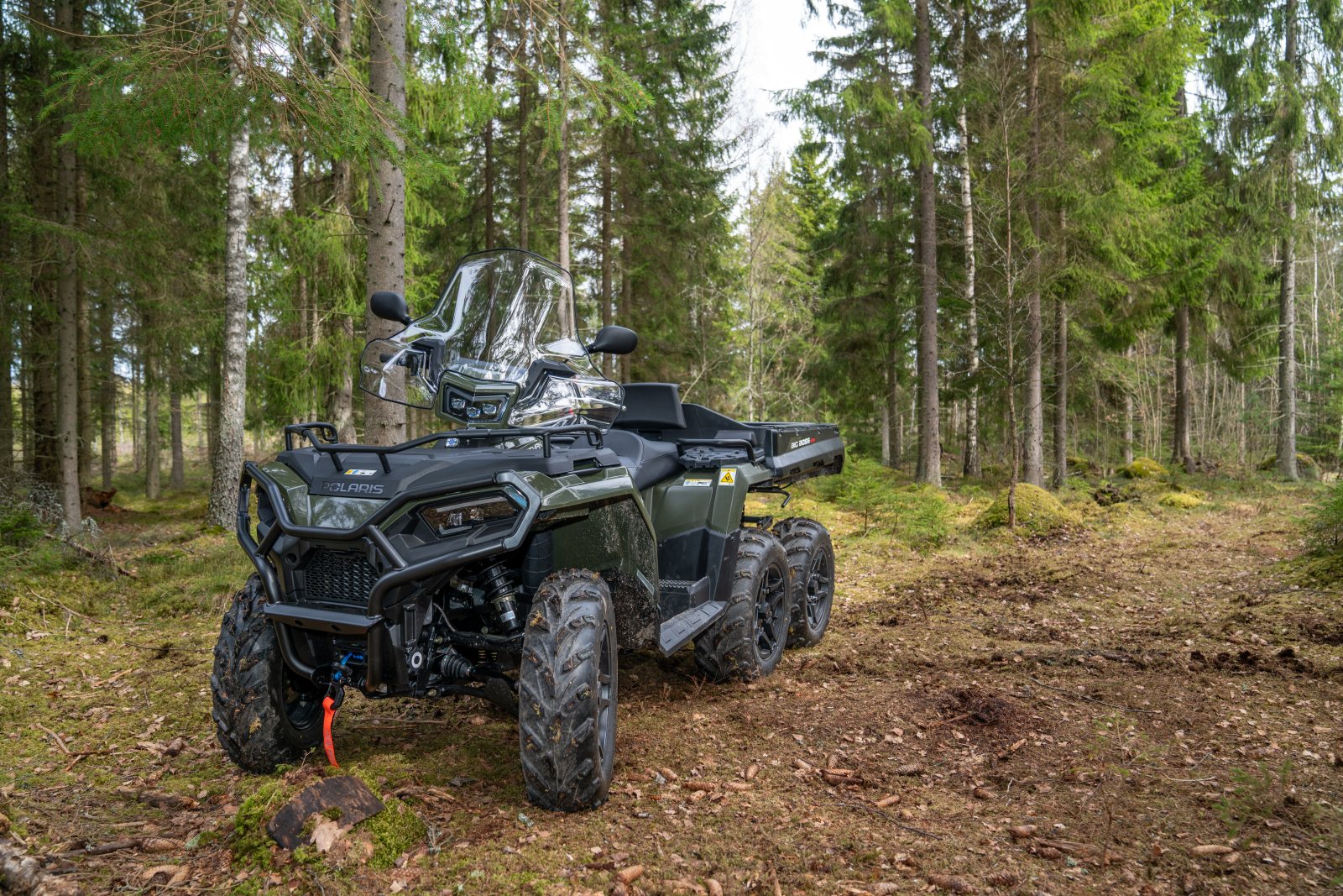 Polaris představuje svoji nejkomplexnější řadu ATV Pro dvě osoby