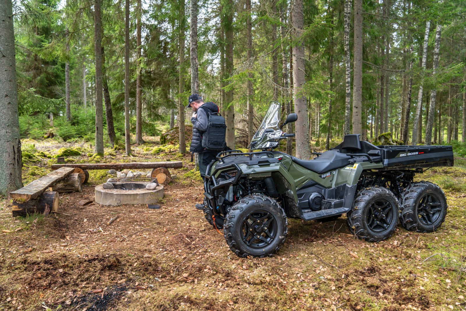 Polaris představuje svoji nejkomplexnější řadu ATV Pro dvě osoby