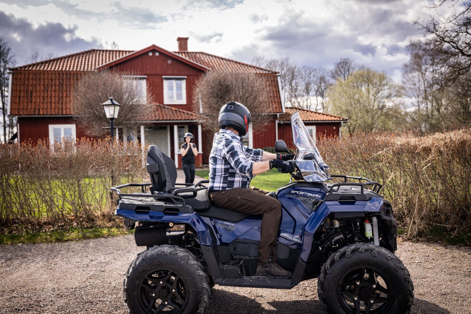 Polaris představuje svoji nejkomplexnější řadu ATV Pro dvě osoby