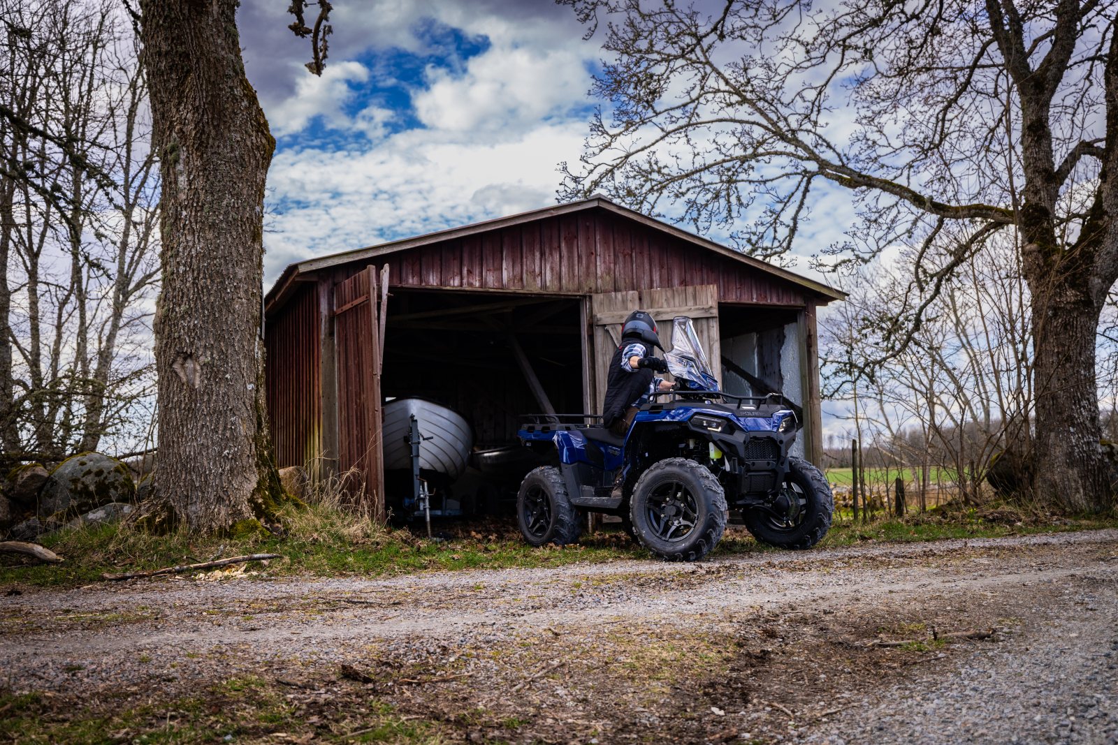 Polaris představuje svoji nejkomplexnější řadu ATV Pro dvě osoby