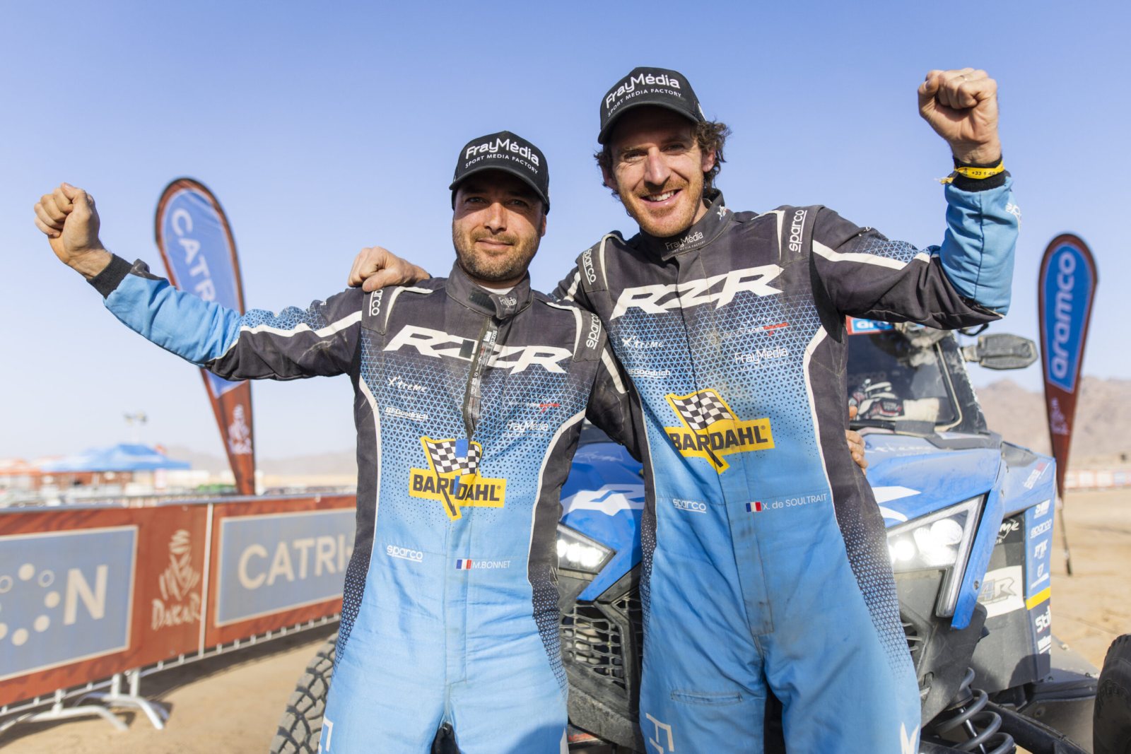 Tým Sébastien Loeb Racing – RZR Factory Racing je v polovině Dakaru ve vedení kategorie SSV