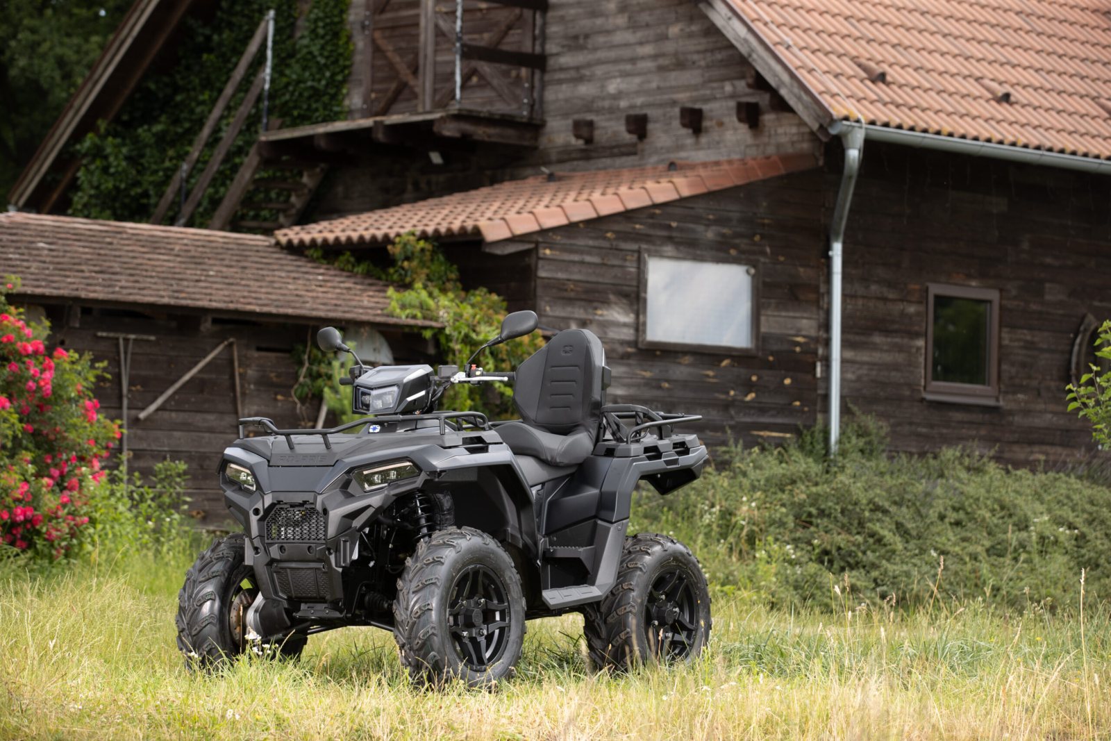 Polaris Off Road rozšiřuje modelovou nabídku pro rok 2026, včetně zcela nového ATV pro dva jezdce