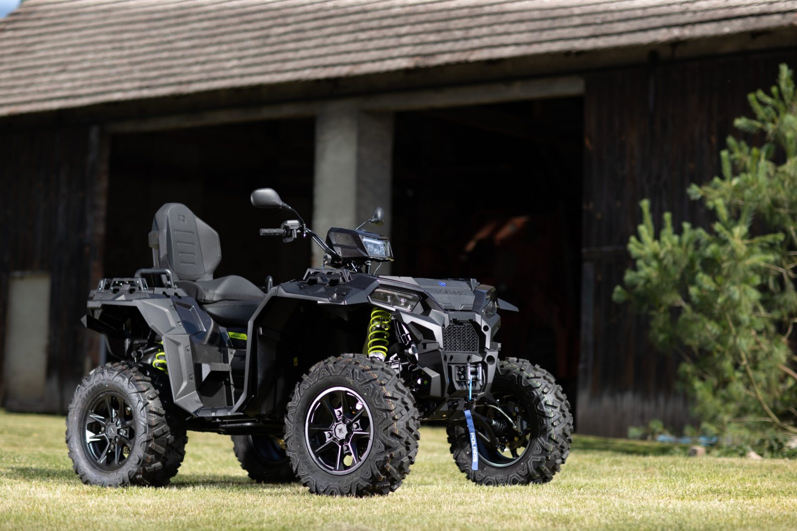 Polaris Off Road rozšiřuje modelovou nabídku pro rok 2026, včetně zcela nového ATV pro dva jezdce