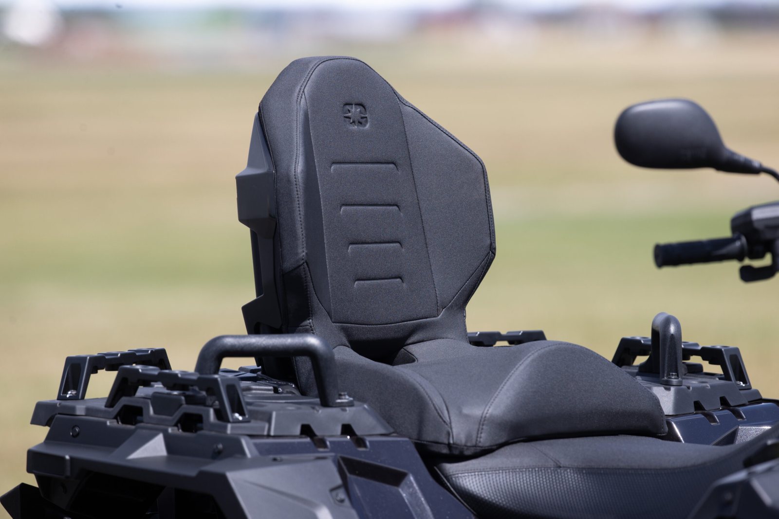 Polaris Off Road rozšiřuje modelovou nabídku pro rok 2026, včetně zcela nového ATV pro dva jezdce