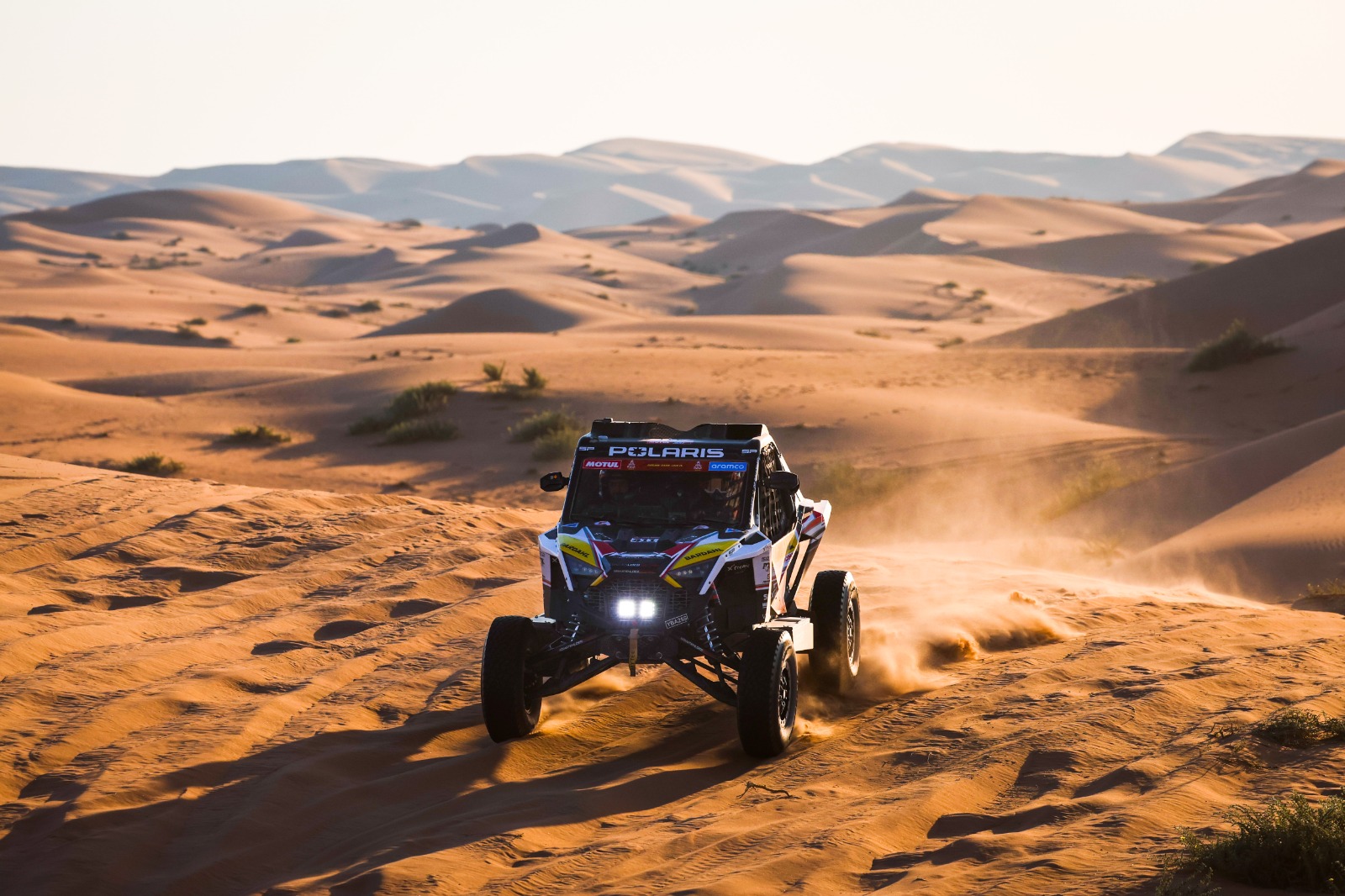 Polaris RZR a Sébastien Loeb Racing team slaví vítězství na Dakar rally 2024
