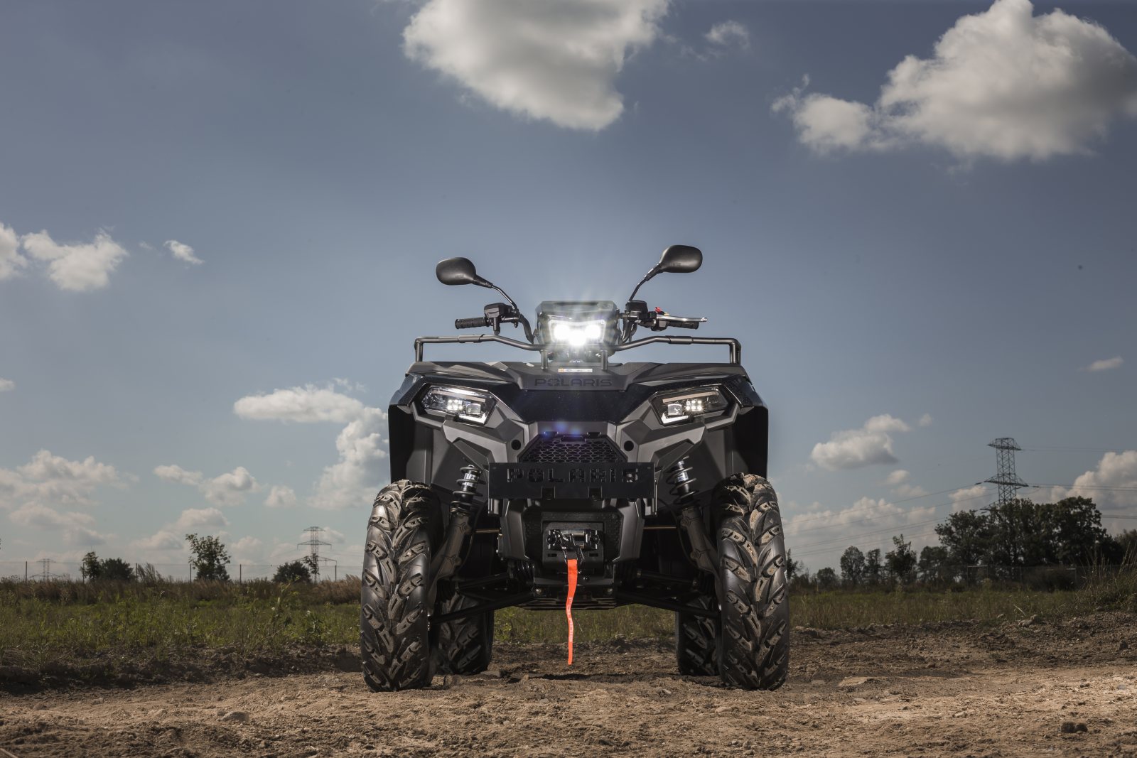 Polaris Sportsman 570 Black Edition: do off-roadu ještě stylověji