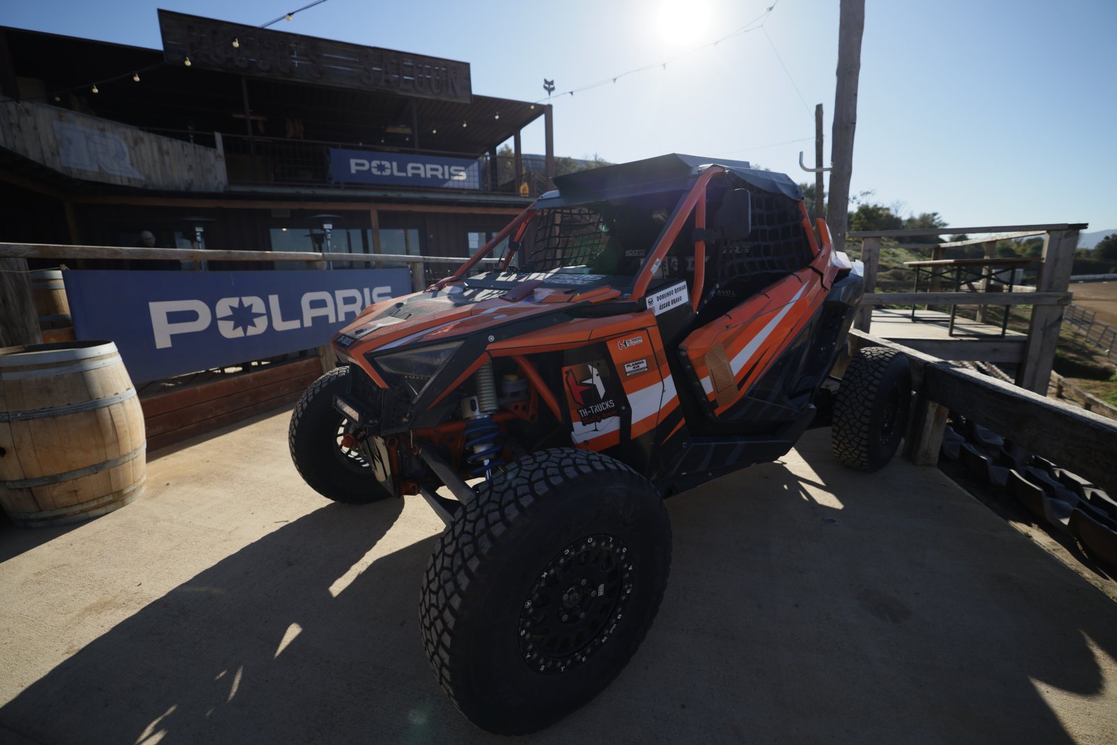 Polaris a Loeb FrayMédia Motorsport slaví na Dakaru vítězství v kategorii SSV a tři posádky v top 10