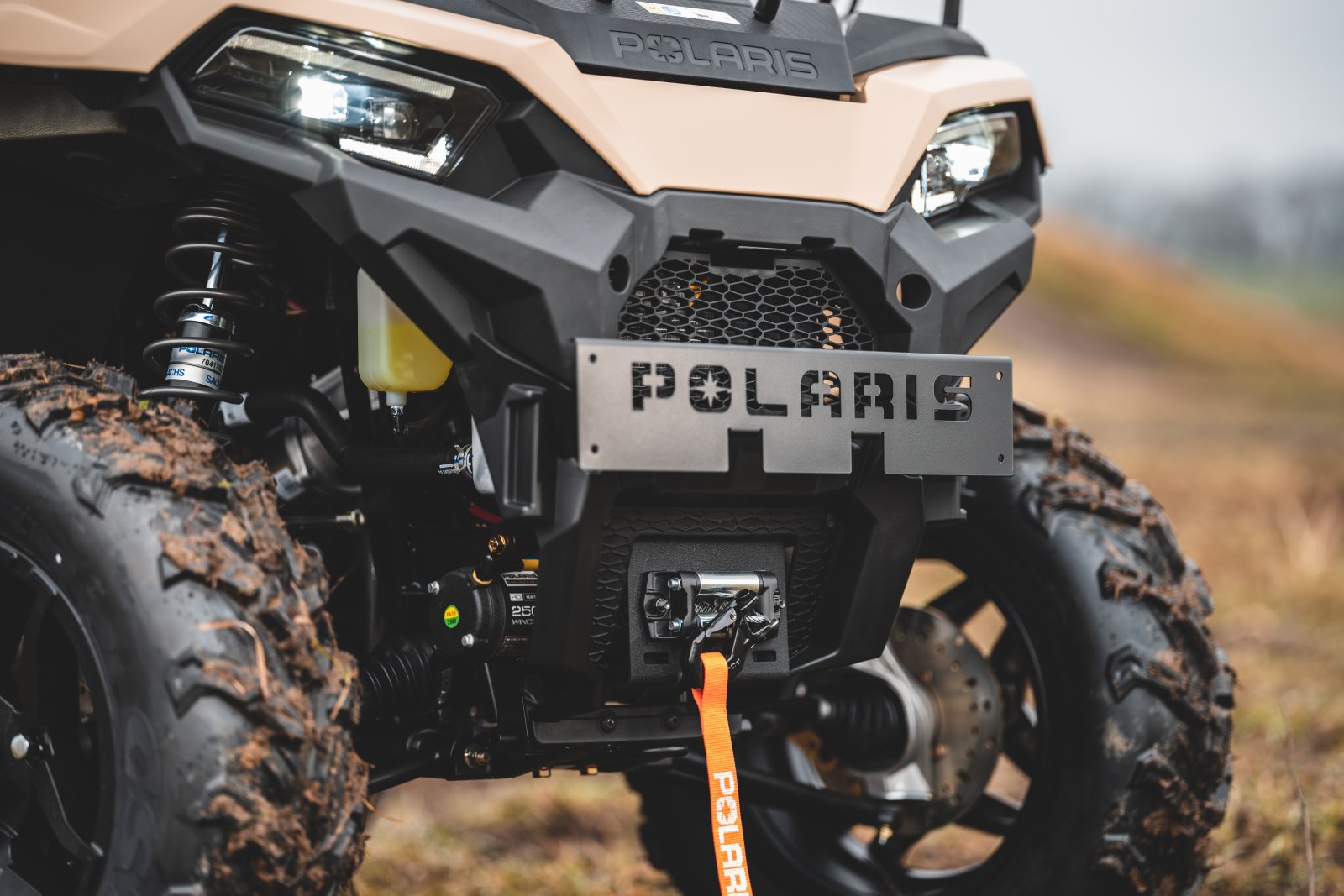 Připravte se na další misi: Polaris Sportsman 570 EPS v edici Military Tan