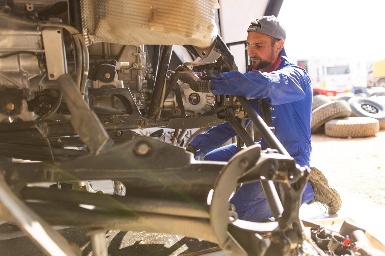 Polaris RZR obhajuje prvenství na Dakaru 2025